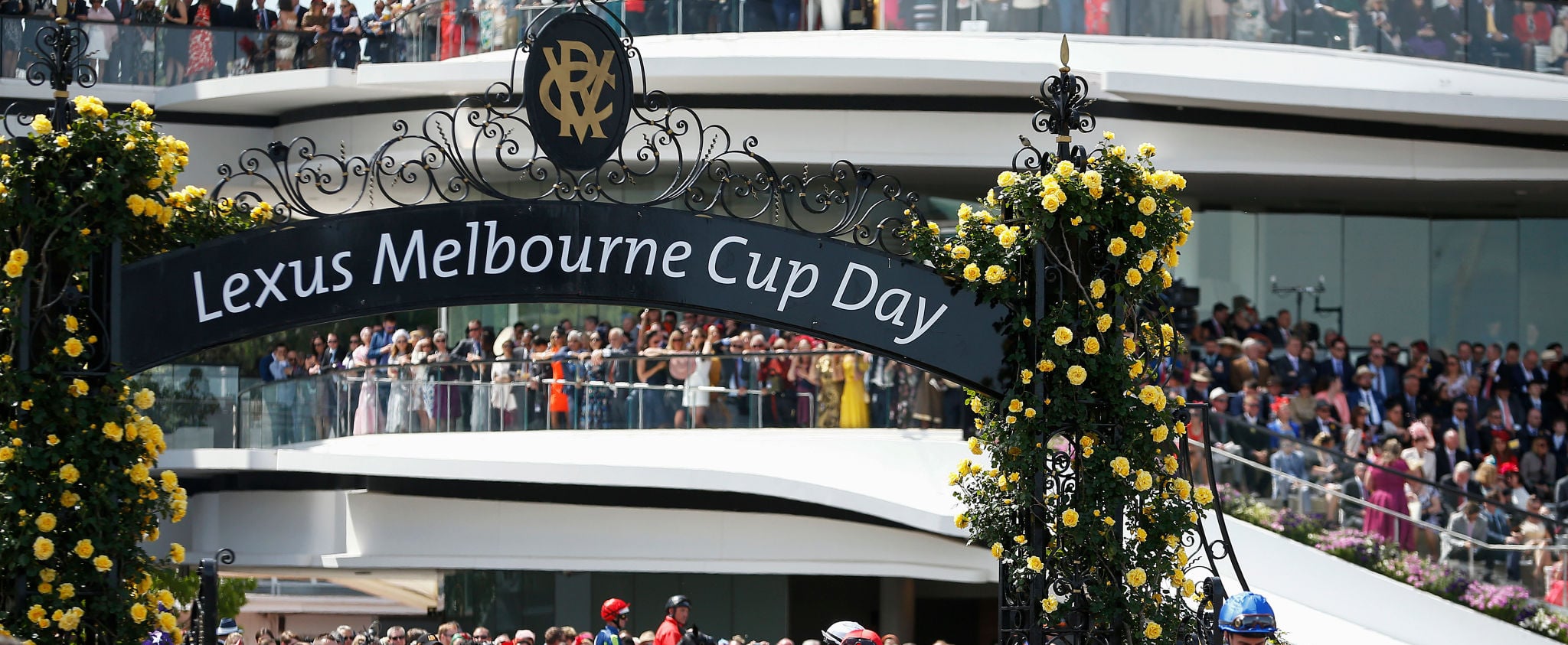 15 LEXUS MELBOURNE CUP DAY CORPORATE HOSPITALITY Flemington